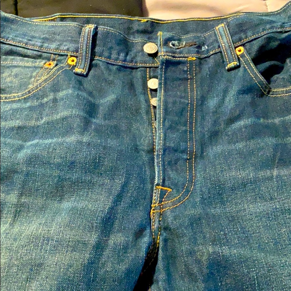 Levi 501 jeans